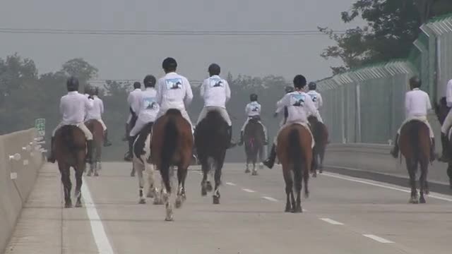 상주-영천고속도로개통마라톤대회