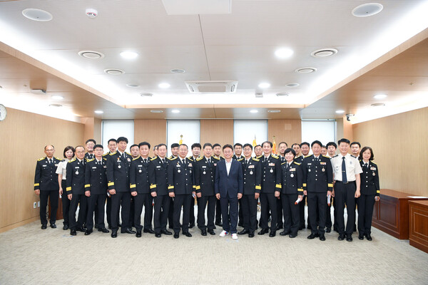 6.30 경북소방, 전국 최초 구급대원 출신 여성 소방서장 임명 